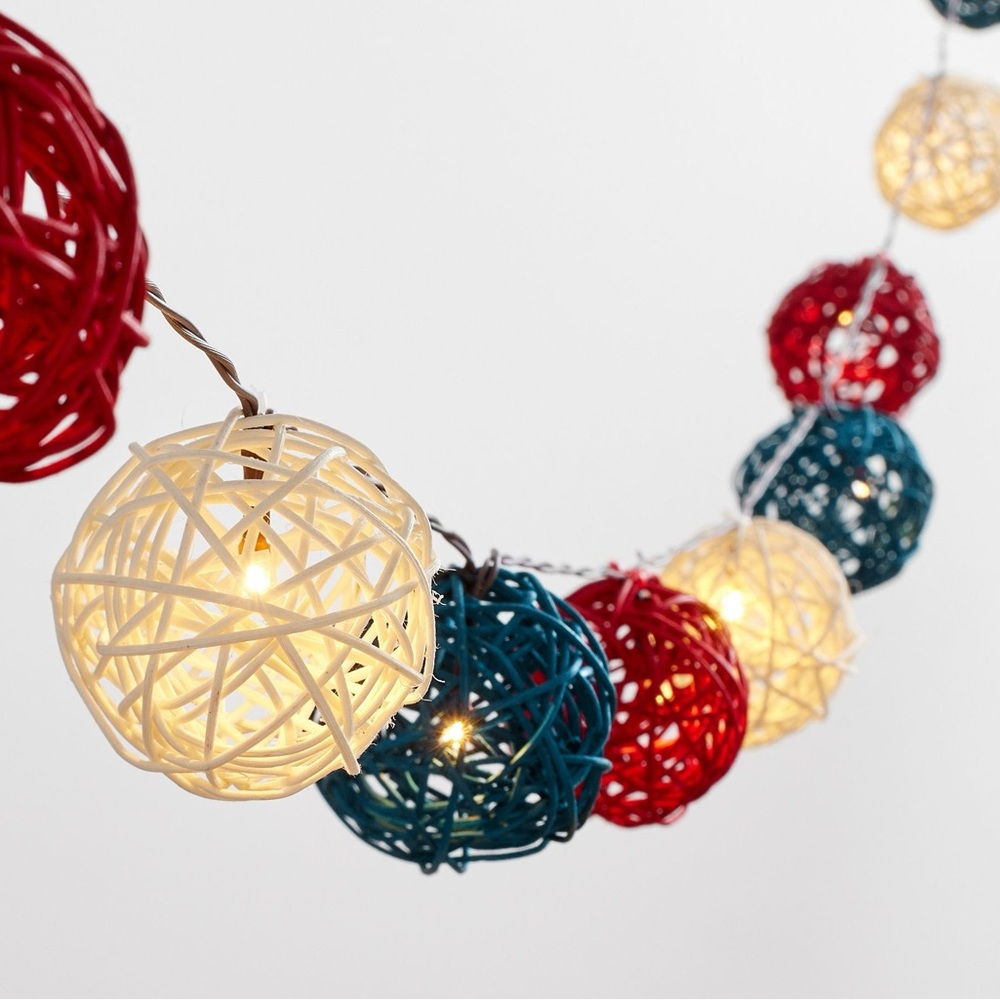Pottery Barn Americana String Globe Lights - Red, Blue, Cream. BNIB